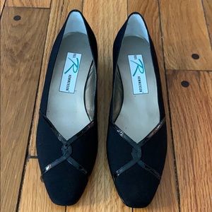 Ros Hommerson Black Chunky Heel Pumps - SZ 8M